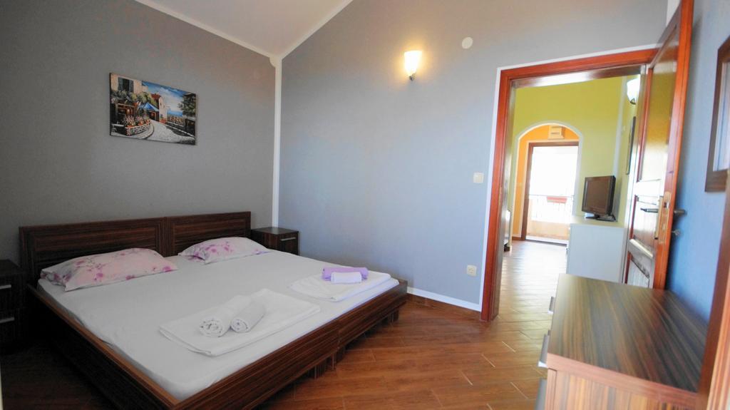 Apartmani Zona Sveti Stefan Eksteriør billede