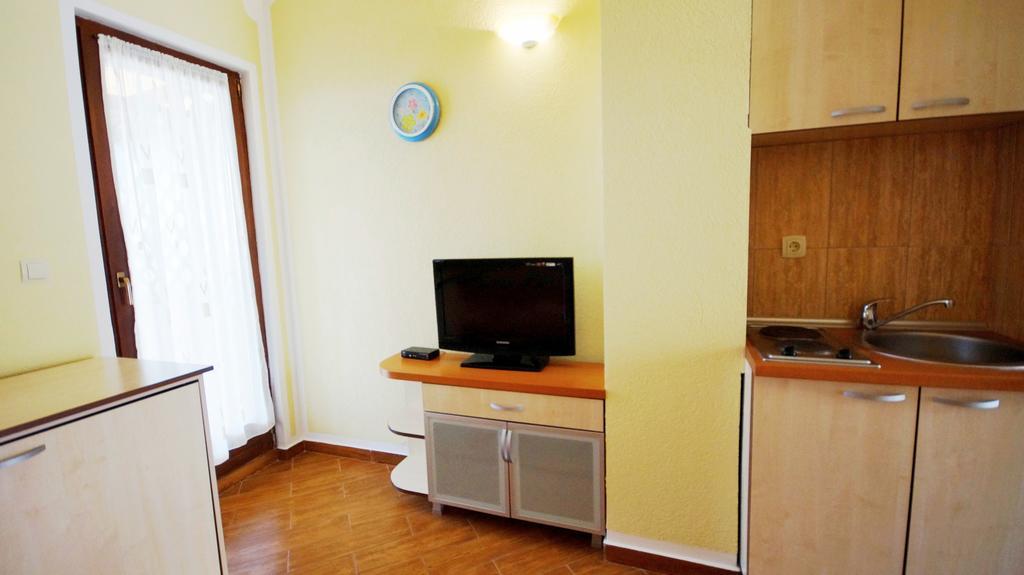 Apartmani Zona Sveti Stefan Eksteriør billede