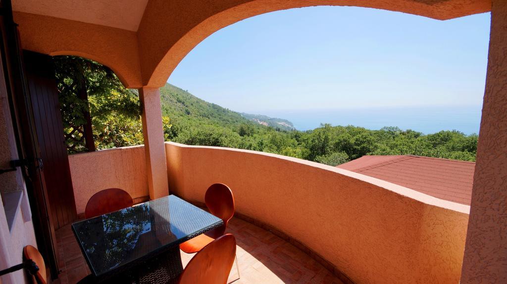 Apartmani Zona Sveti Stefan Eksteriør billede
