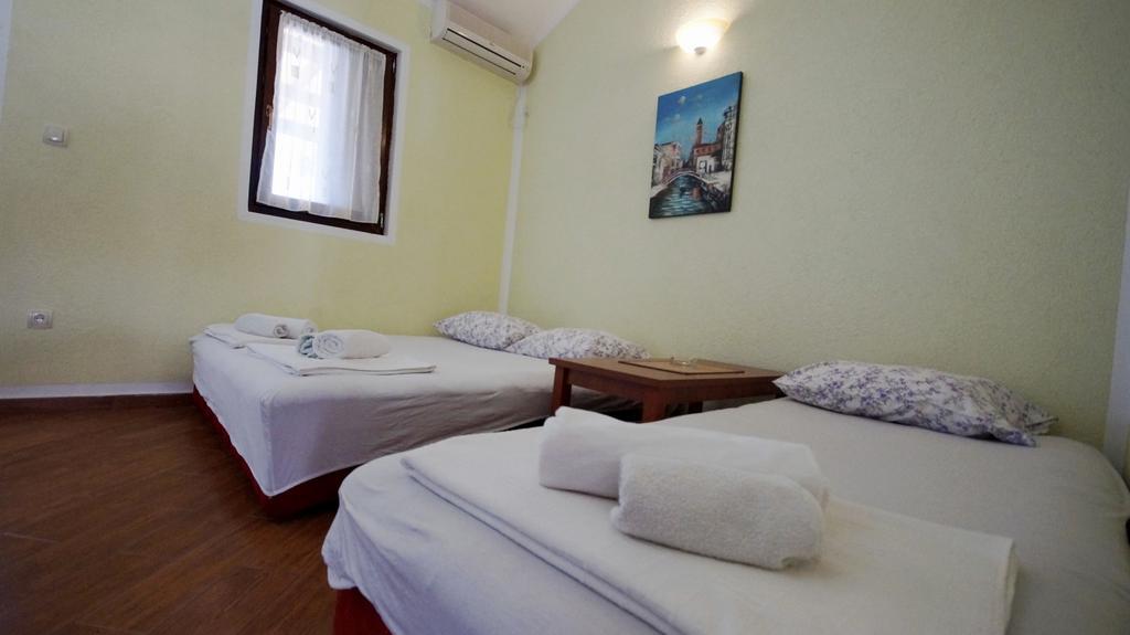 Apartmani Zona Sveti Stefan Eksteriør billede
